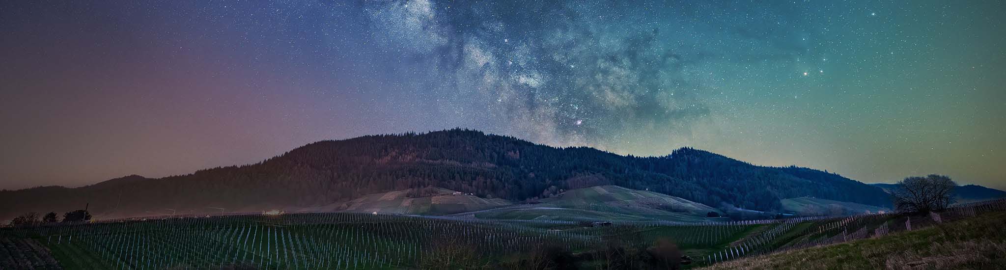 Milchstraße im März. Sony Alpha 7 III mit SEL20F18G und Skywatcher Star Adventurer 2i.